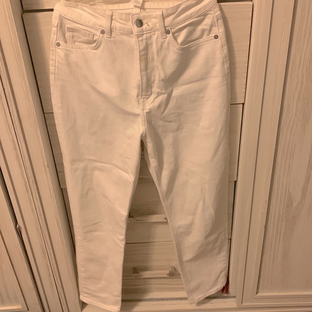 High waisted white pants